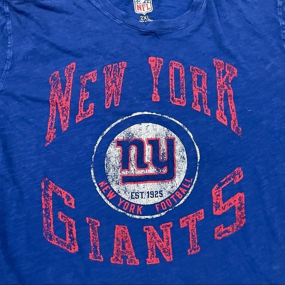 New York Giants NFL Football Sports Retro Crewneck Top Tee Tshirt - Picture 2 of 3